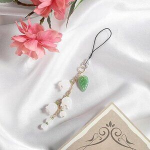 Y2K Kawaii Lily Charm Floral Phone Strap